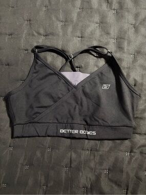 BETTER BODIES Black Cross-Front Sports Bra with Adjustable Straps